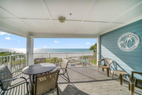 Four Shores Unit 1 Beach Condo Direct Gulf with Pool & Spa